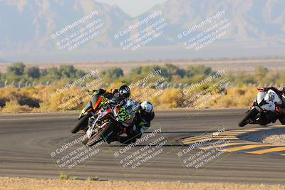 media/Nov-19-2023-CVMA (Sun) [[1f3d1b7ccb]]/Race 17 Amateur Supersport Middleweight/